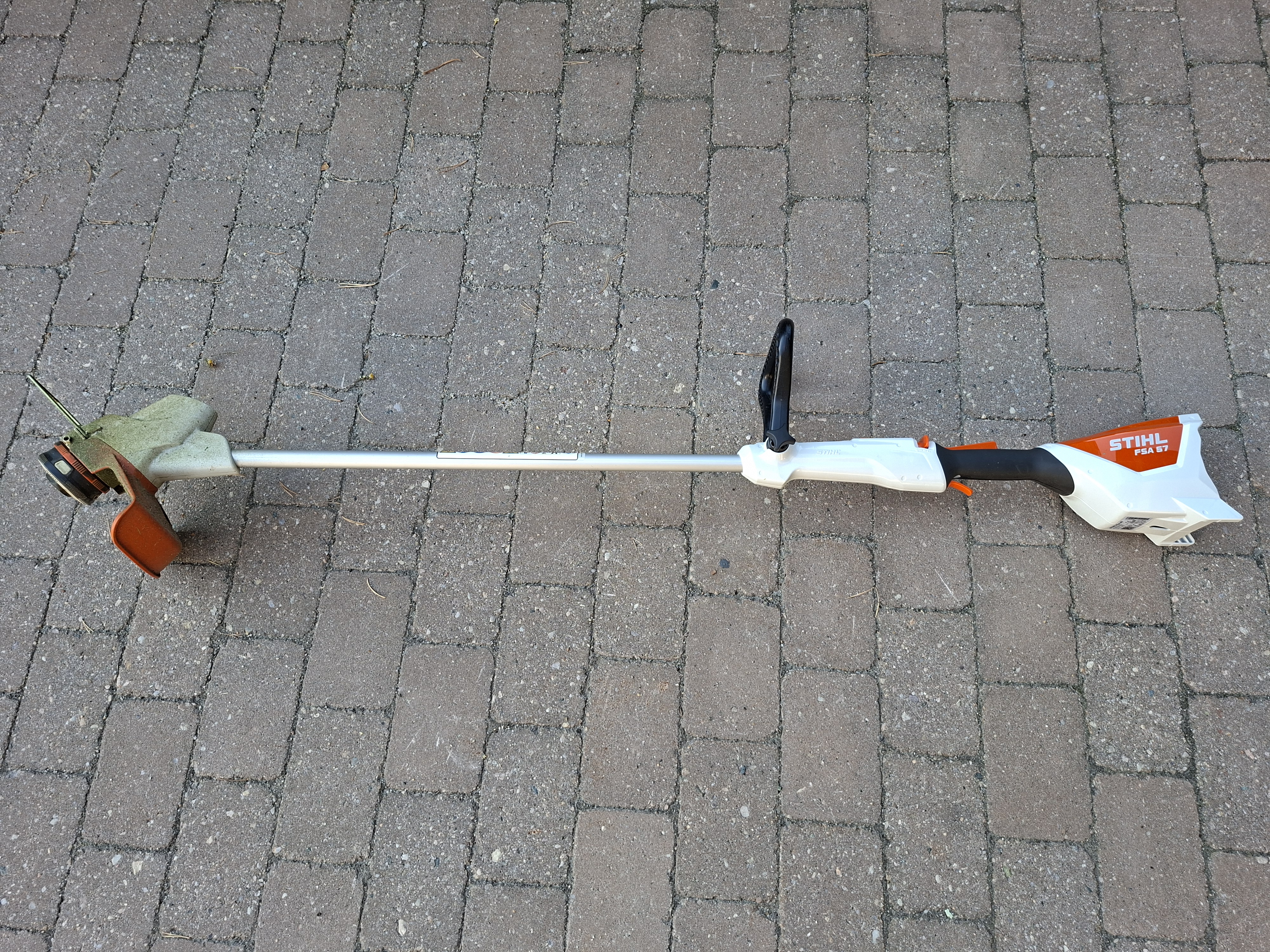 Stihl fsa57 kantklipper - batteridrevet