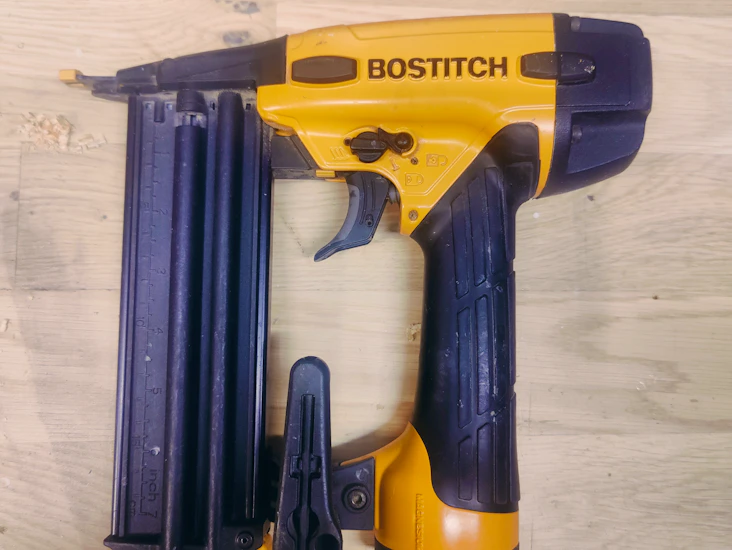 Bostitsch dykkertpistol på trykkluft