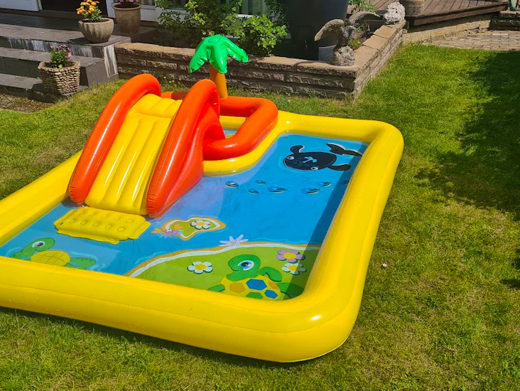Vattenlekplats pool