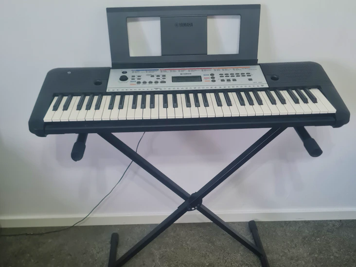 Yamaha ypt-260