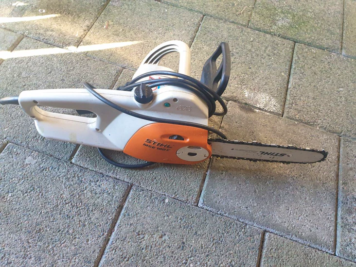 Elektrisk motorsag/kjedesag