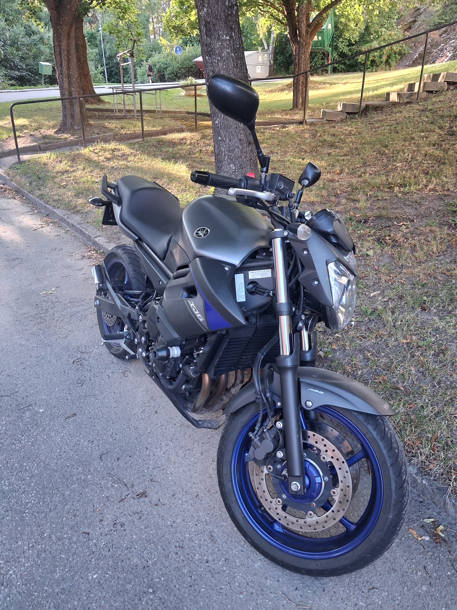 Yamaha xj6 a2 – lättkörd mc | kan hyras till uppkörning
