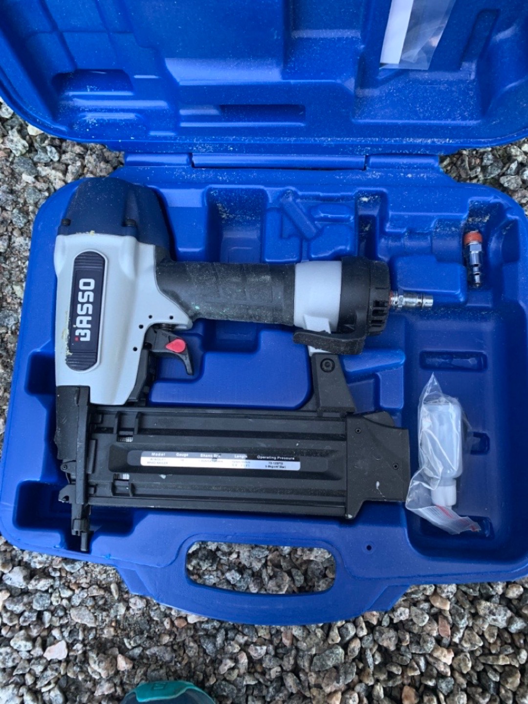 Dykkertpistol basso