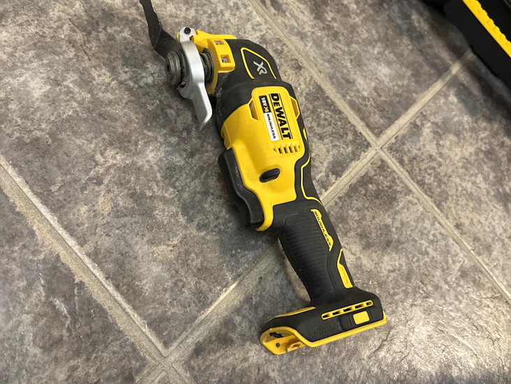 Dewalt xr 18v multikutter