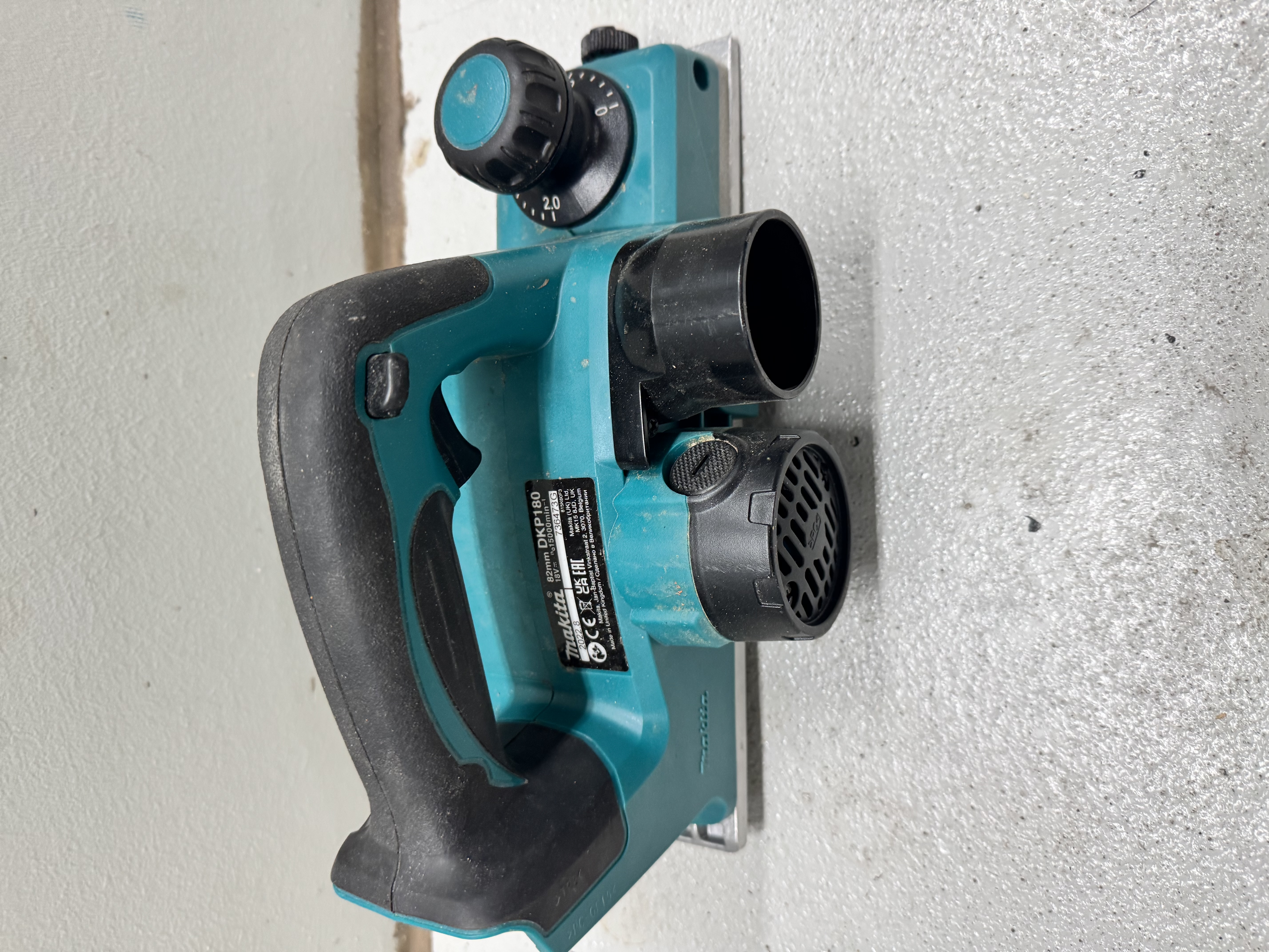 Makita dkp180 -akkuhöylä