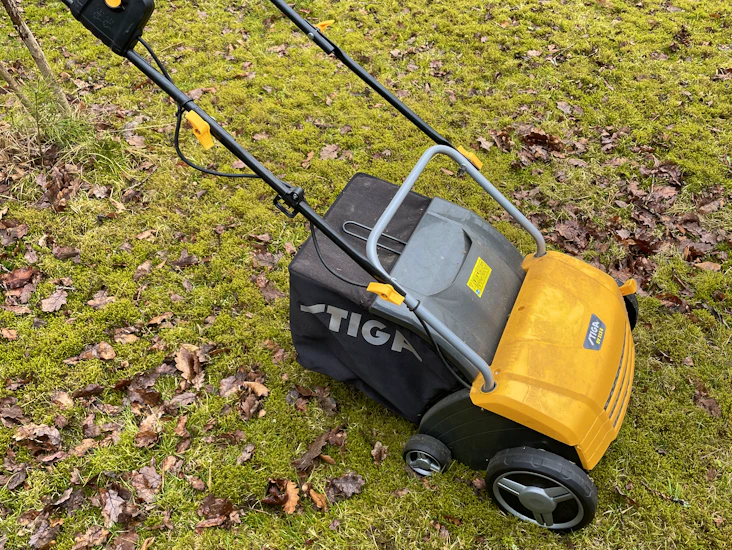 Stiga vertikalskärare mossrivare