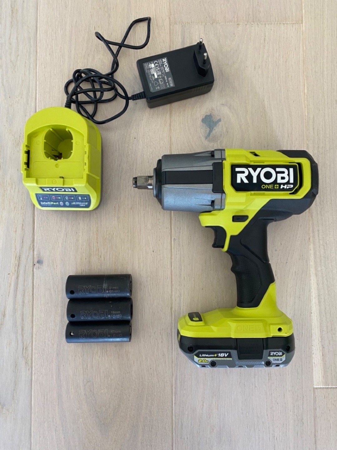Helproff ryobi 1600nm muttertrekker riwh18x