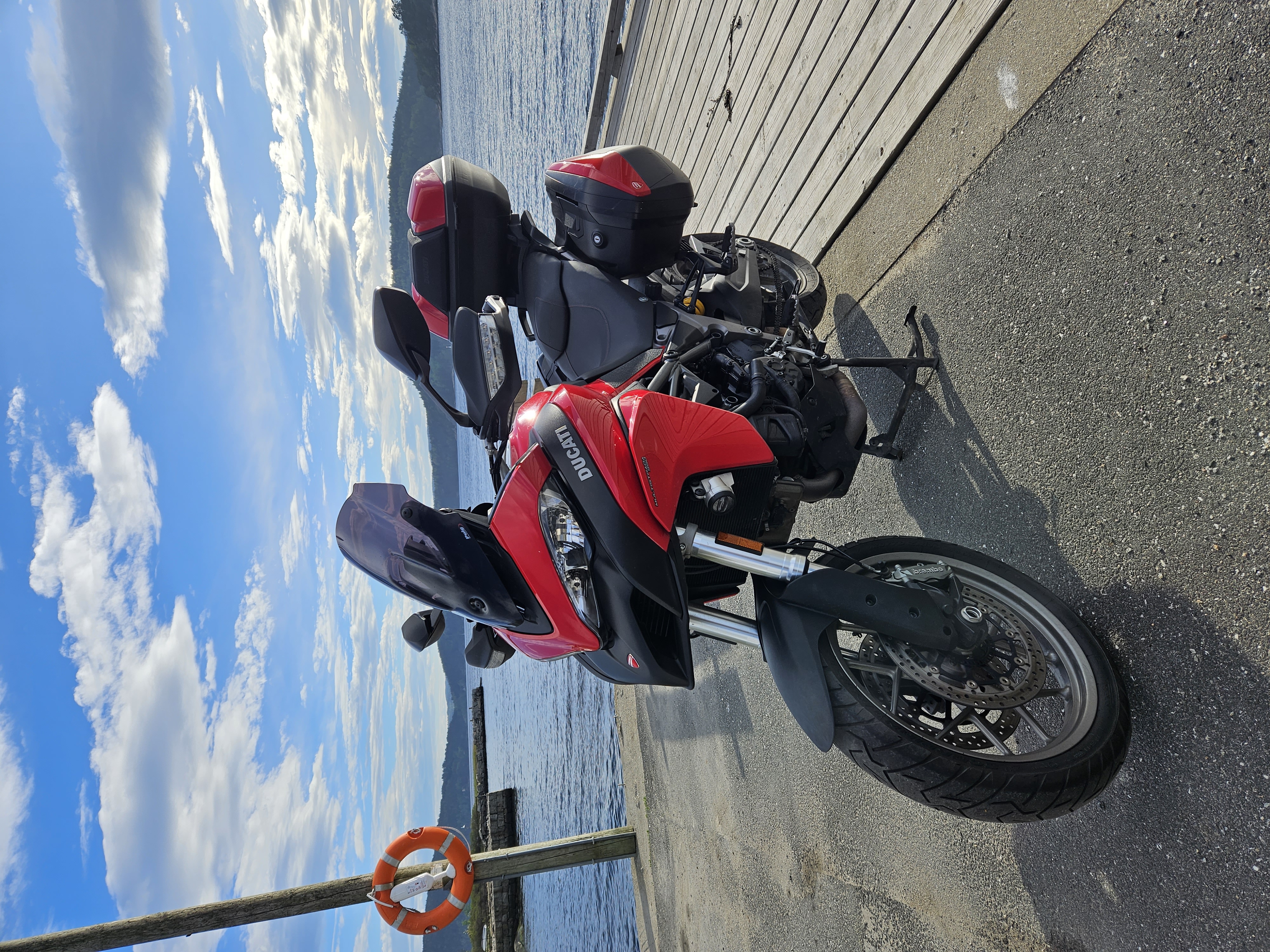 Ducati multistrada 950 