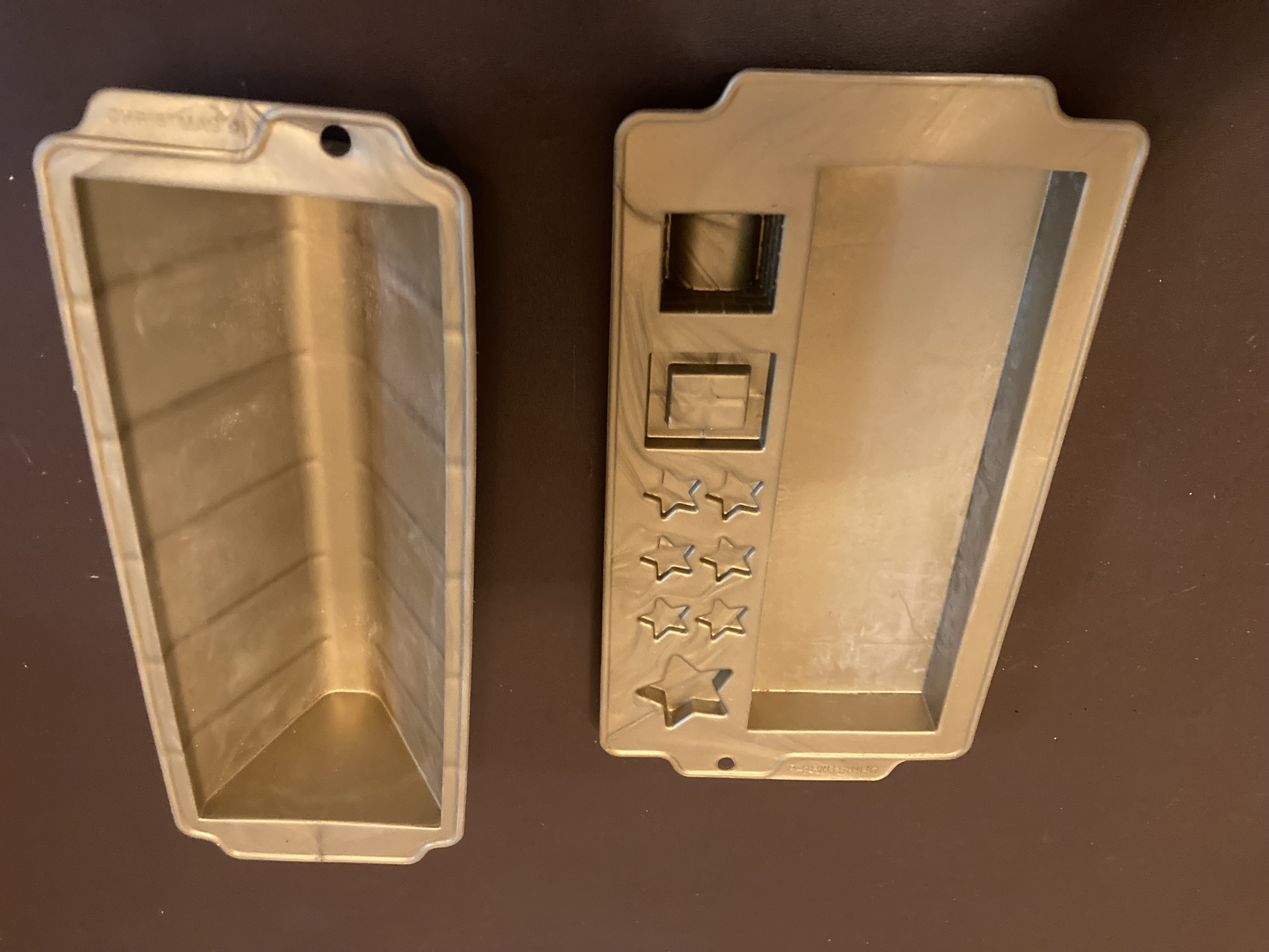 Christmas  cottage mould