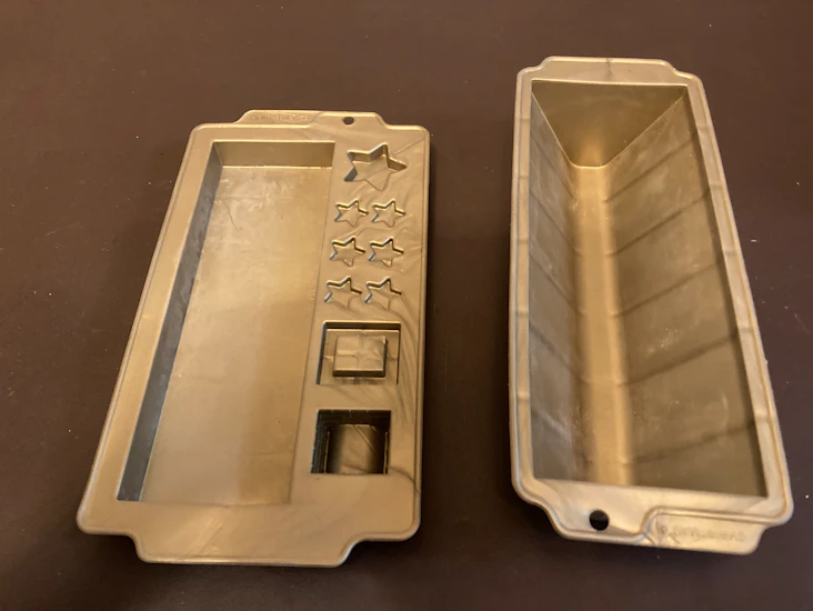 Christmas cottage mould