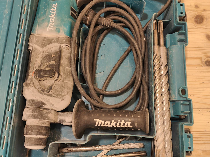Makita poravasara