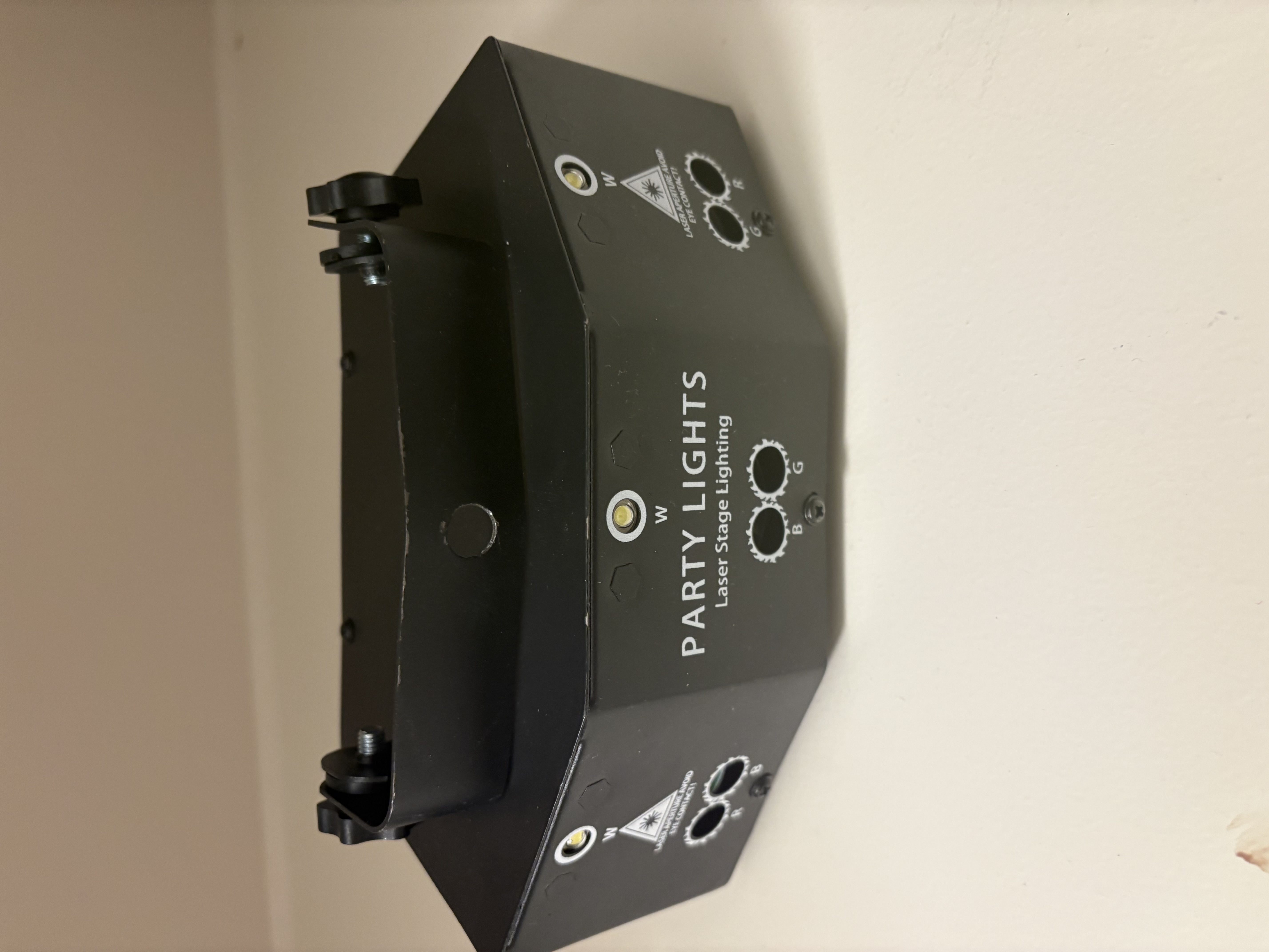 Kraftfull rgbw partylaser / diskolys – perfekt til fest og arrangementer!