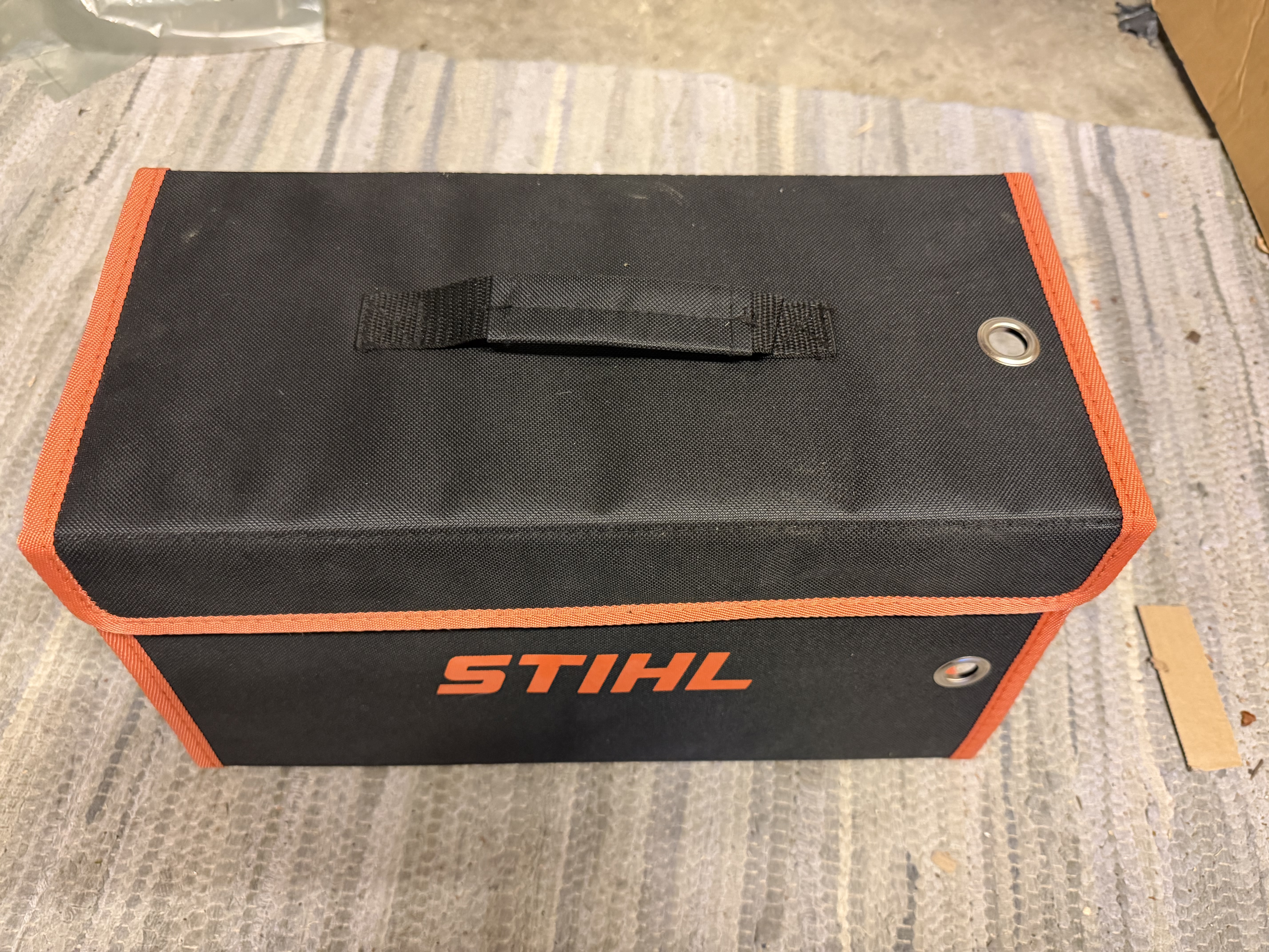 Stihl hsa 26 – busk- og gressaks med batteri og lader