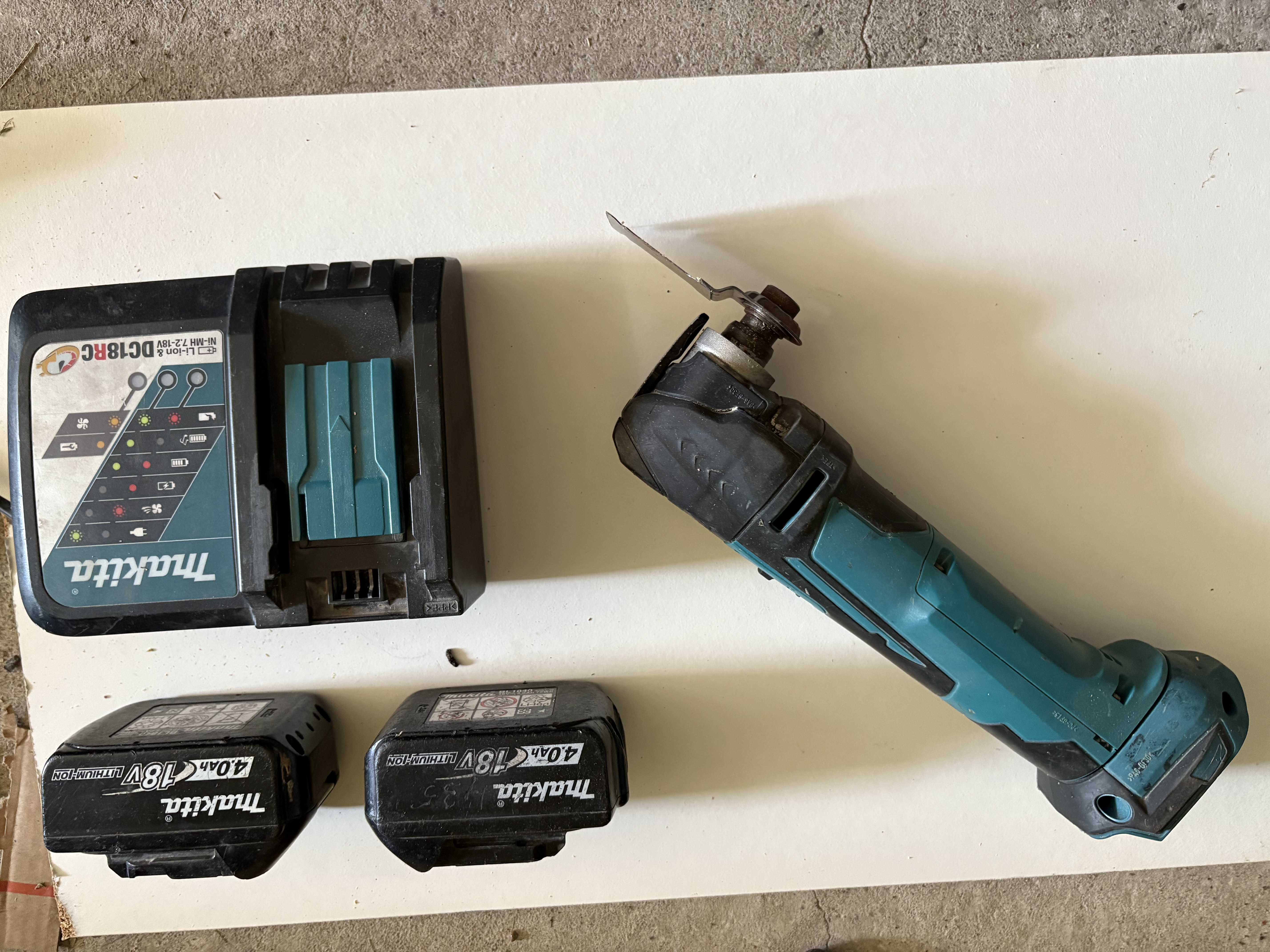 Multiverktyg - batteri - makita