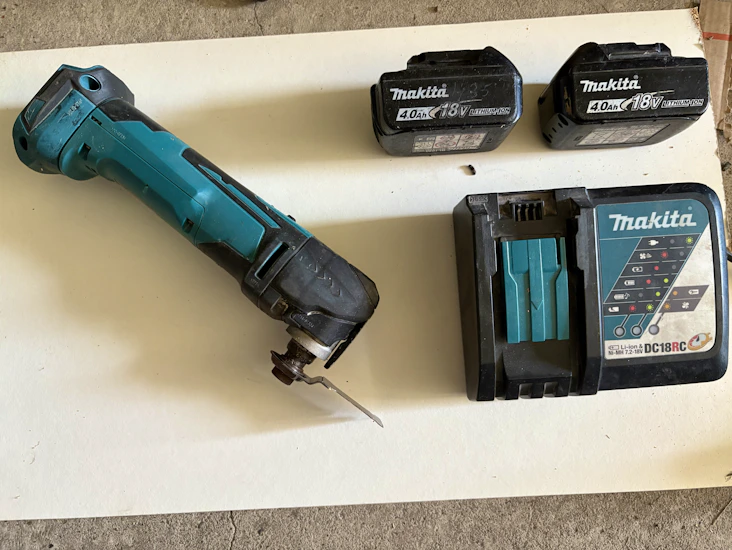 Multiverktyg - batteri - makita