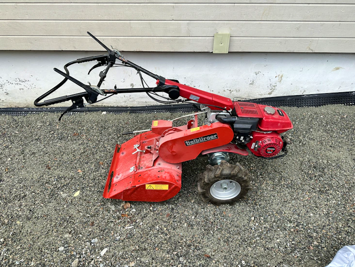 Honda f 560 med tielbürger