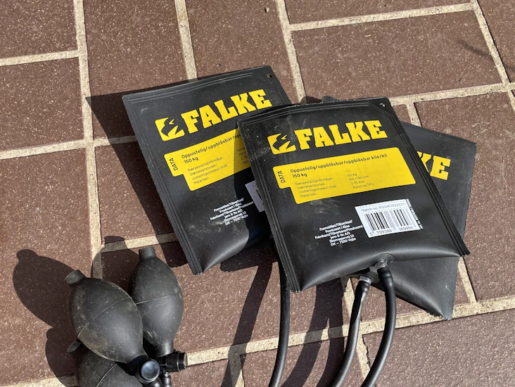 Montage kudde till dörrar och fönster