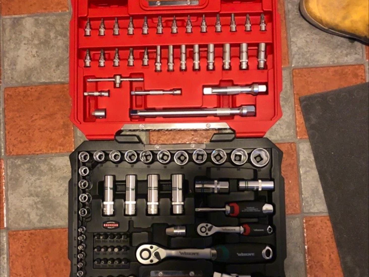 Hylsnyckelsats 4-27 mm