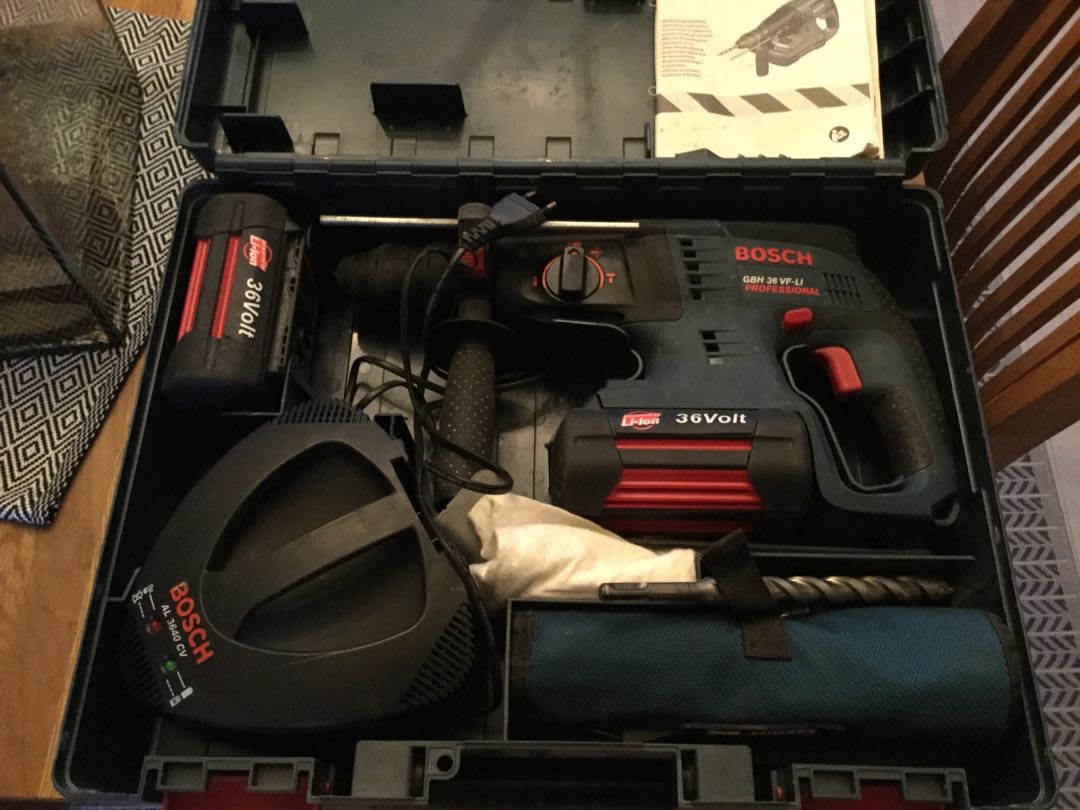 Bosch 36 volt slagborr och bilning