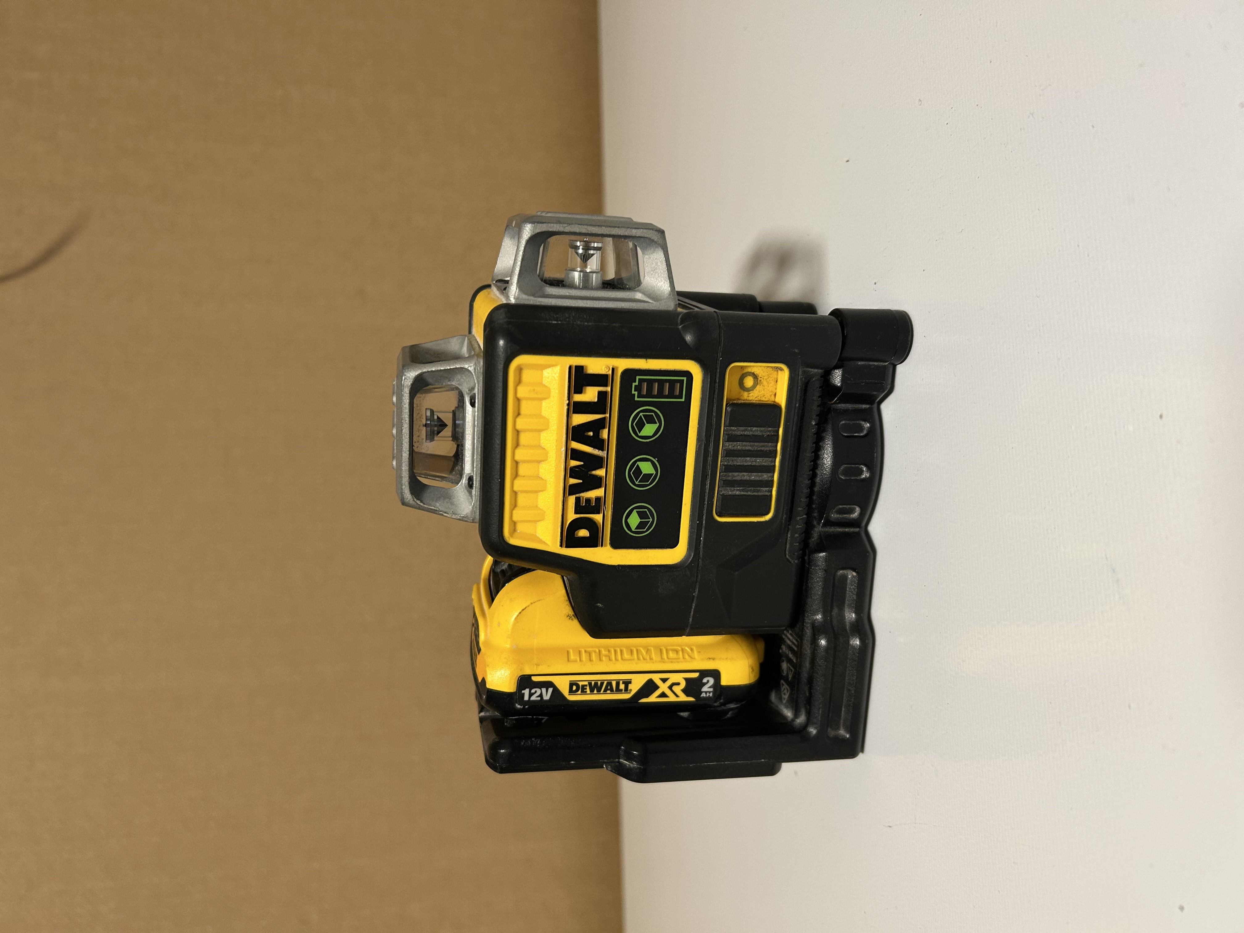 Dewalt 360 graders grön laser + leica stativ