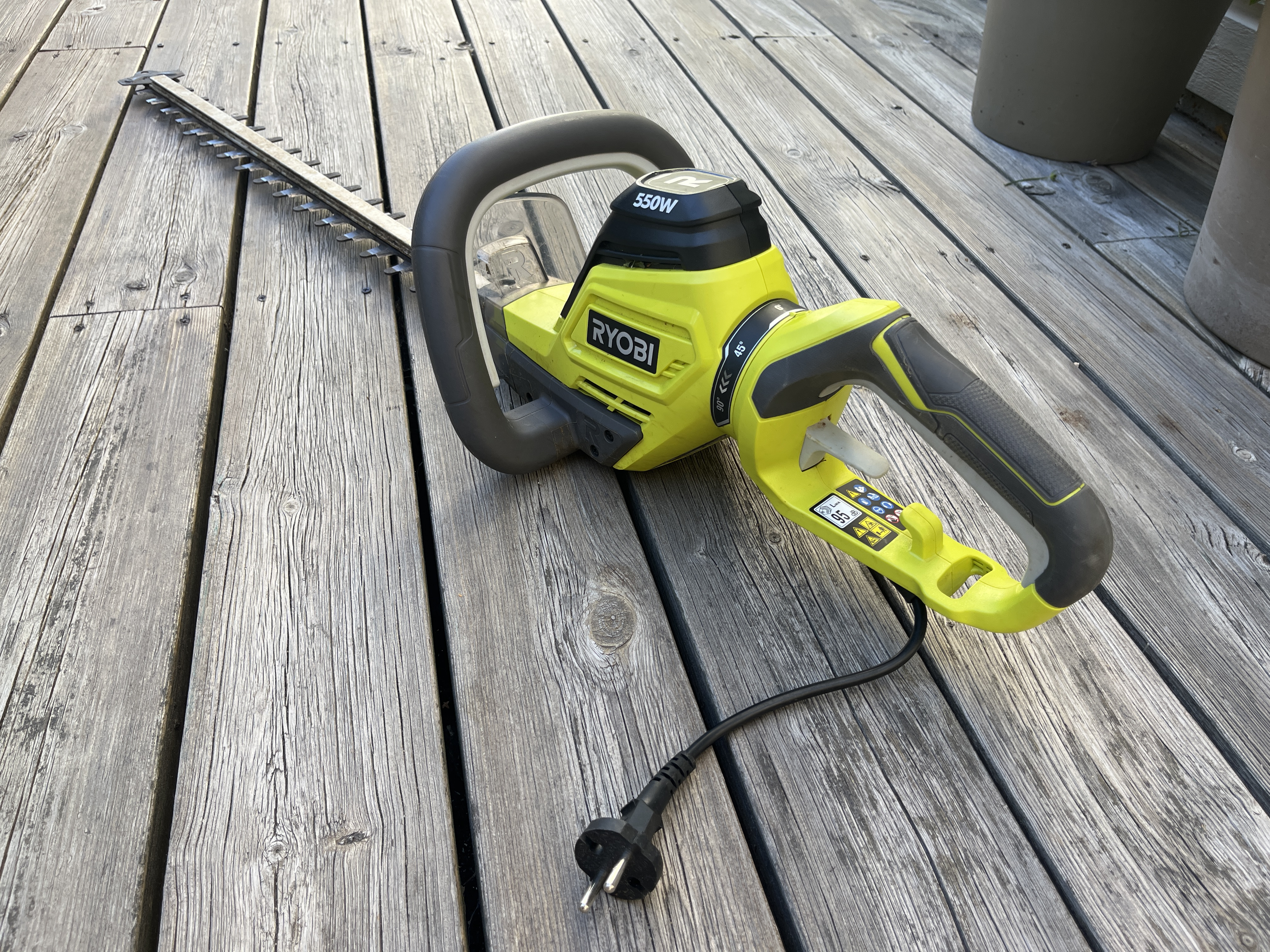 Ryobi häcksax 550w