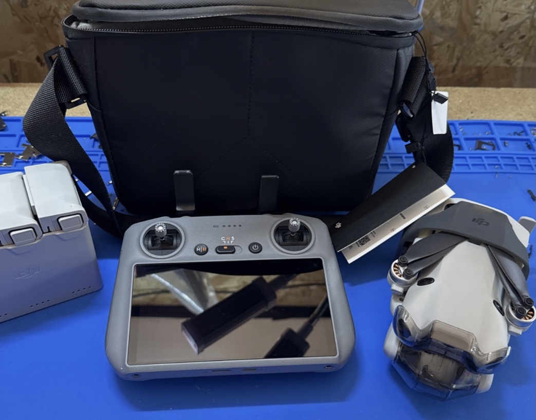 Dji mini 4 pro drone fly more combo with rc2 controller