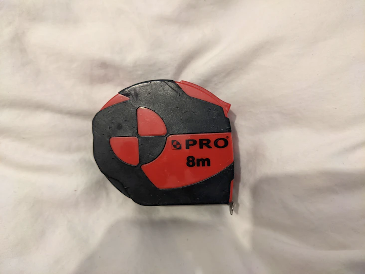 Measure tape - 8 meters - with lock