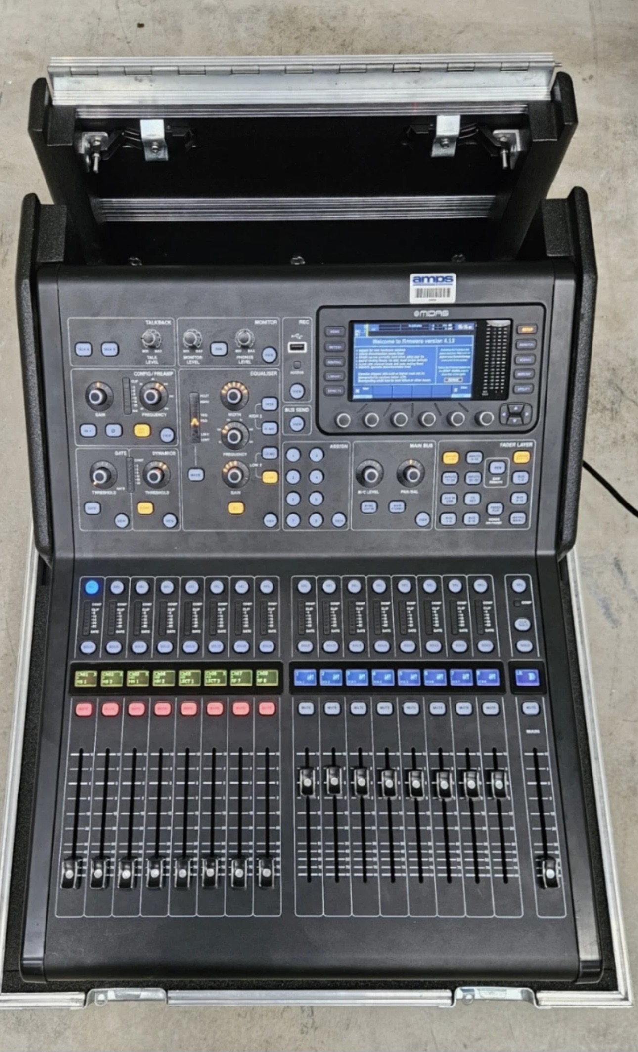 Midas m32r live with midas dl32 stage box