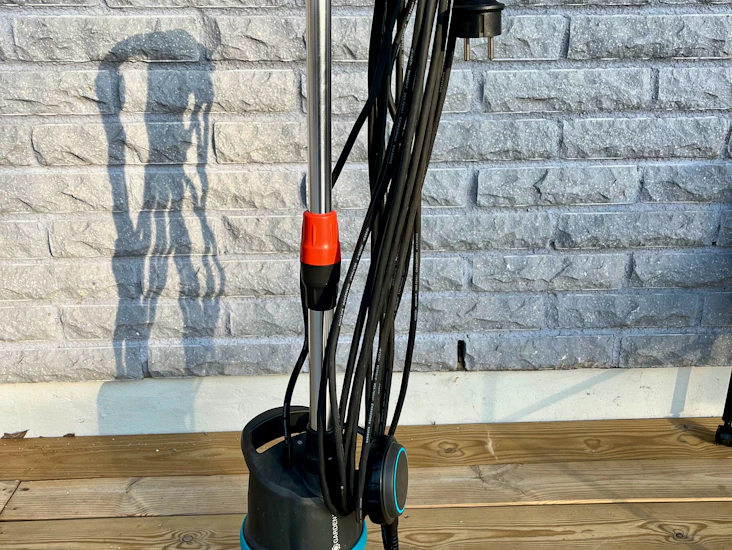 Trädgårdspump för med justerbar flottörbrytare