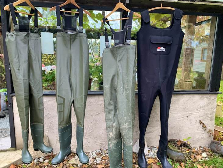 Vadarbyxor och vadarstövlar stl44/45