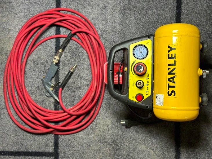 Stanley kompressor 1,5 hk