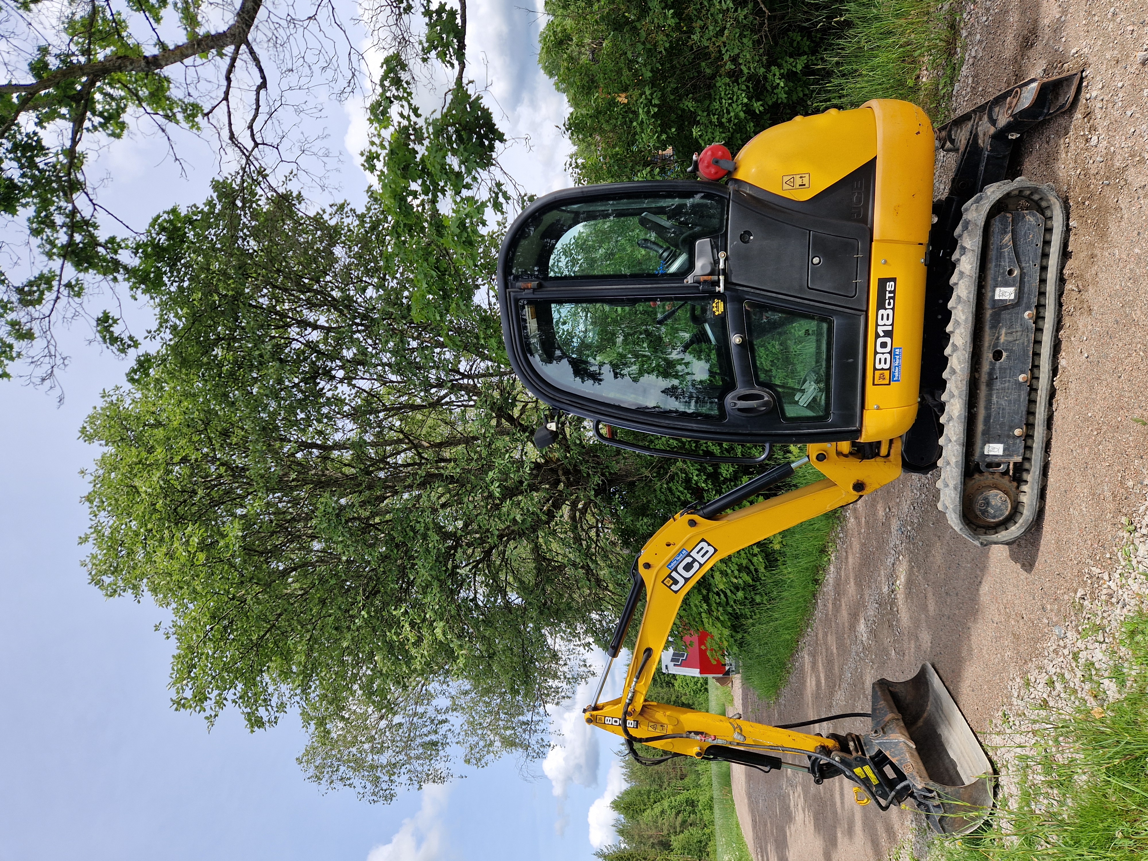 Jcb 1800kg - toppskick 
