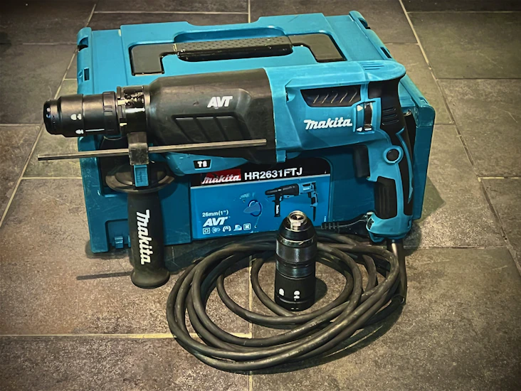 Borrhammare makita hr2631 ftj