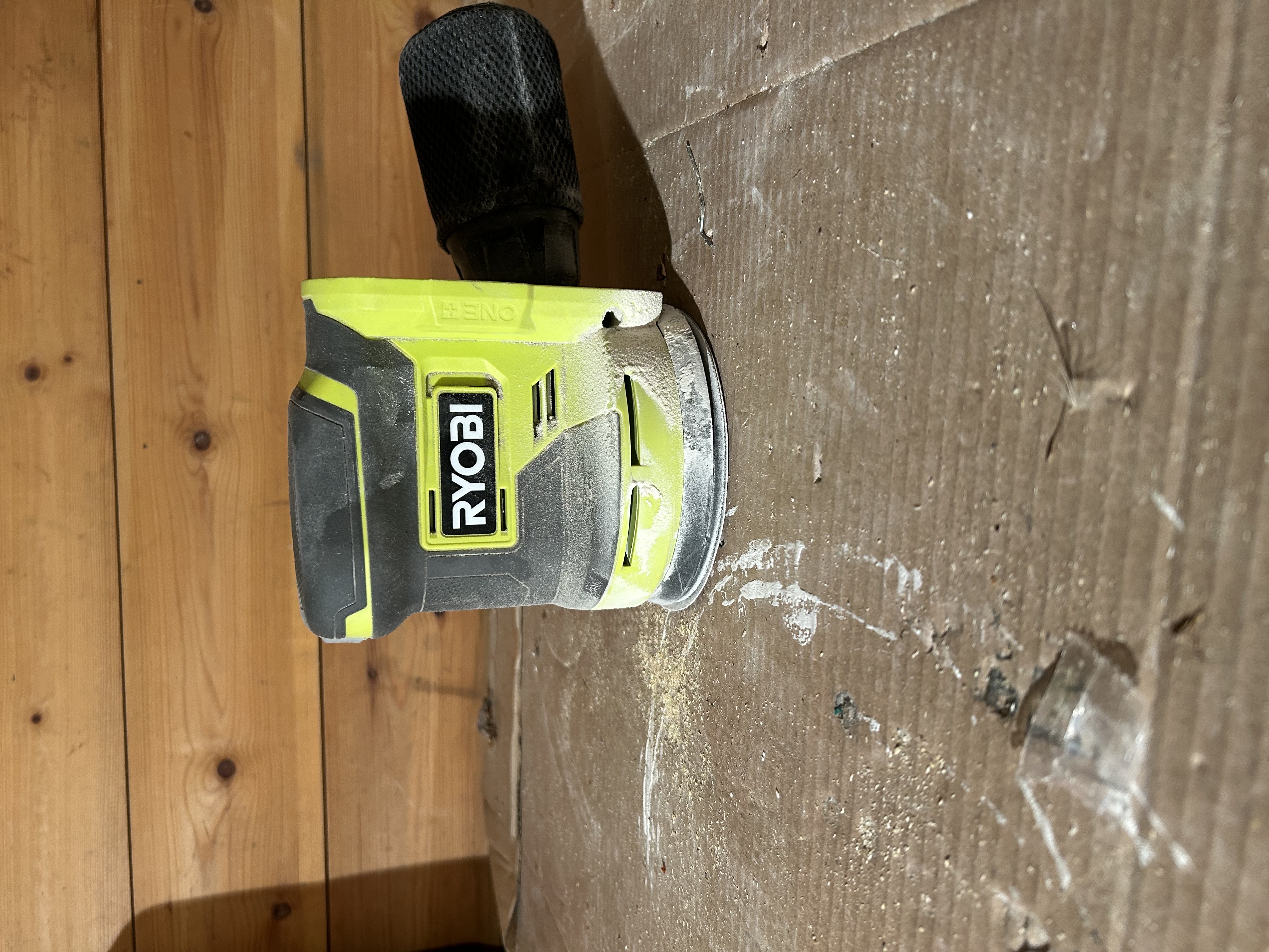 Ryobi rros18 eksentersliper