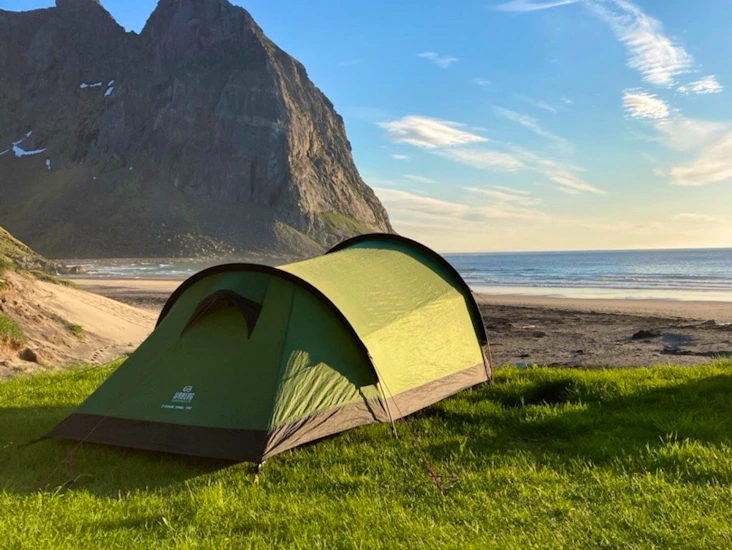 Urberg tvåmanna tunneltält