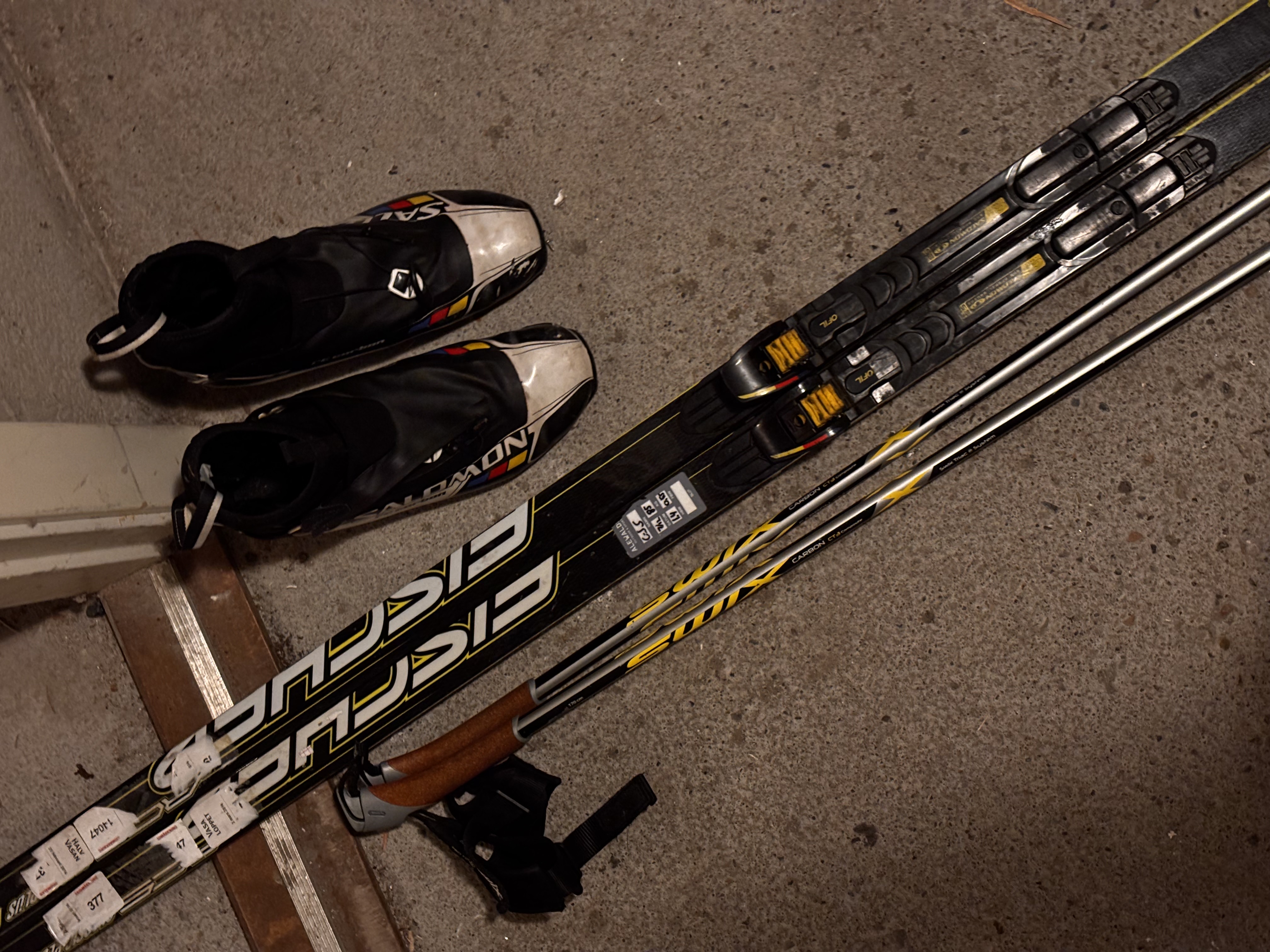 Cross country ski kit for tall person 