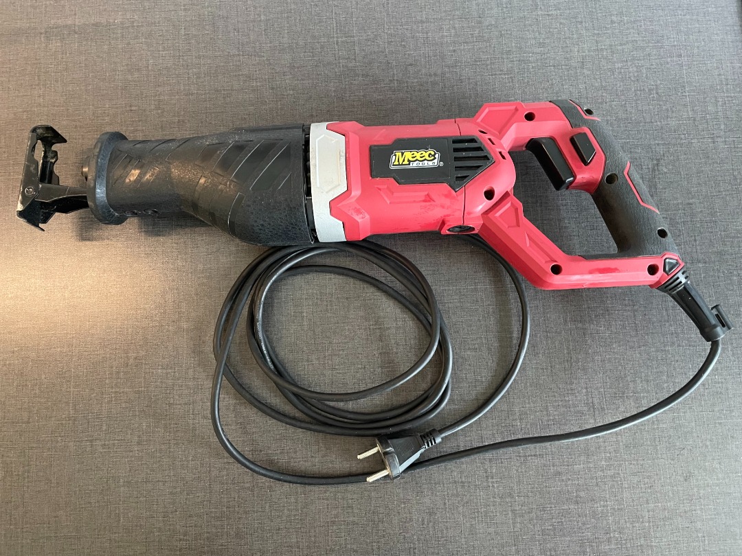 Meec tigersåg 1050w 230v