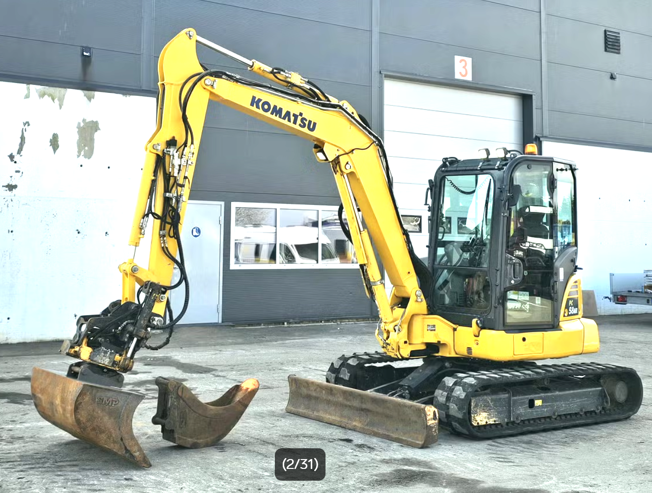 Komatsu pc58  6 tonn gravemaskin med rototilt og 2 skuffer - minigraver leies ut