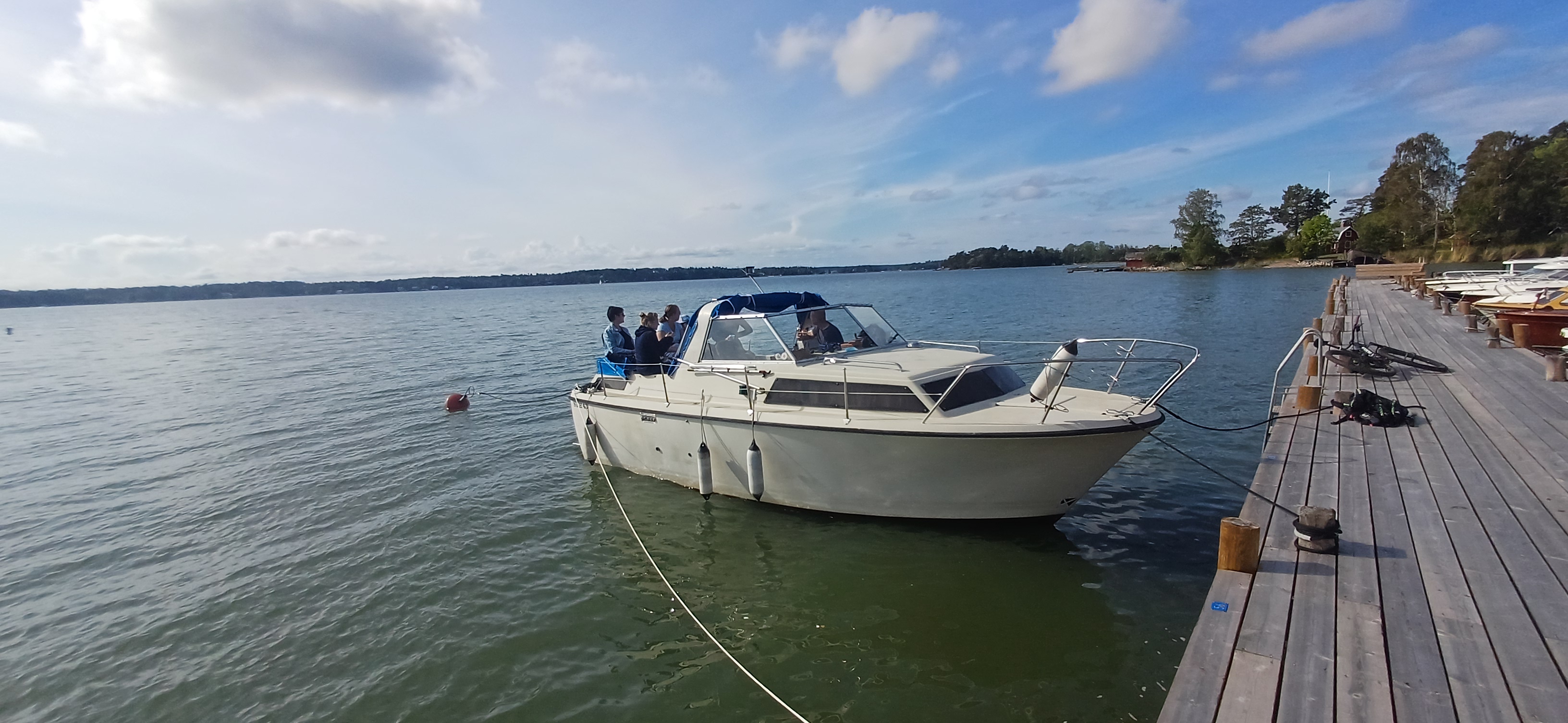 Maxim 26 - motorbåt perfekta familjebåten