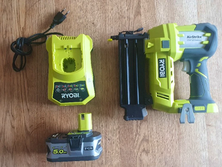 Ryobi dyckert/spikpistol