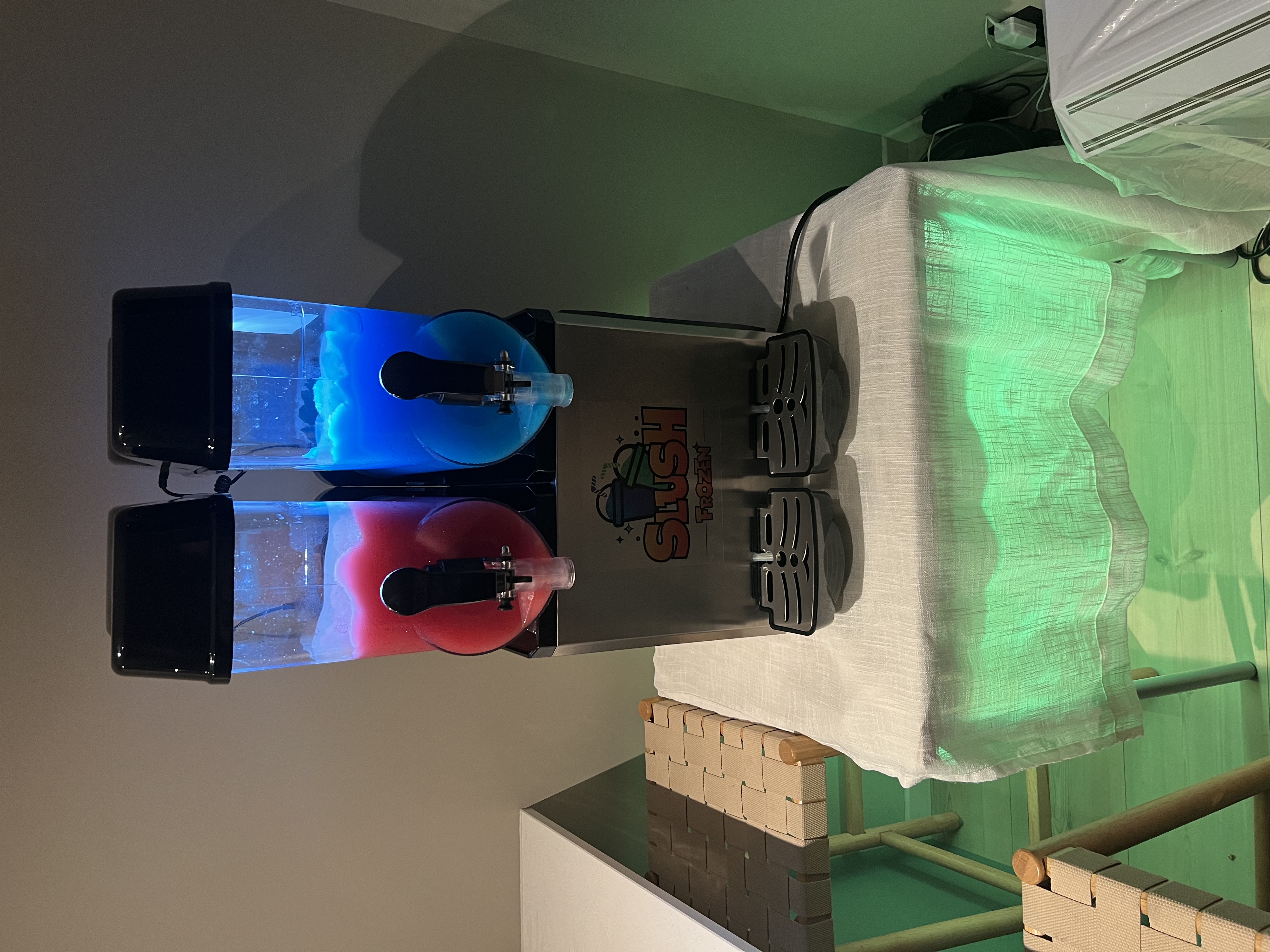 Slushmaskin til leie!