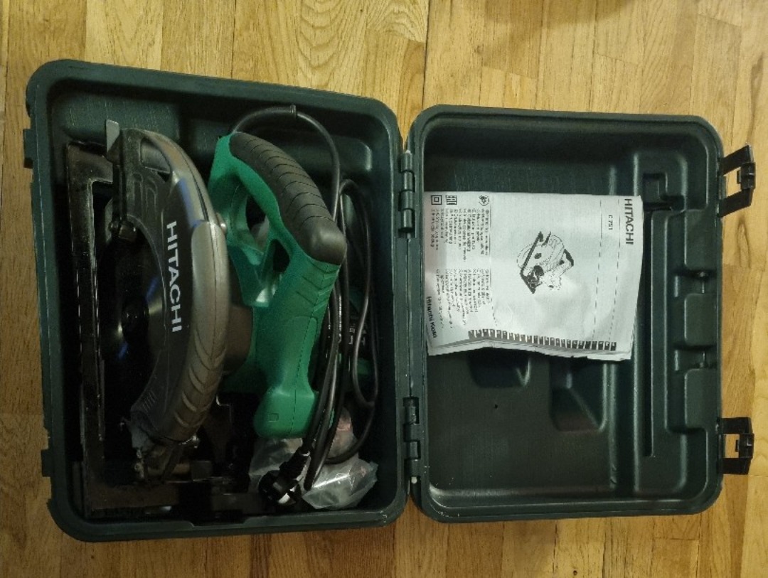 Hitachi c 7st