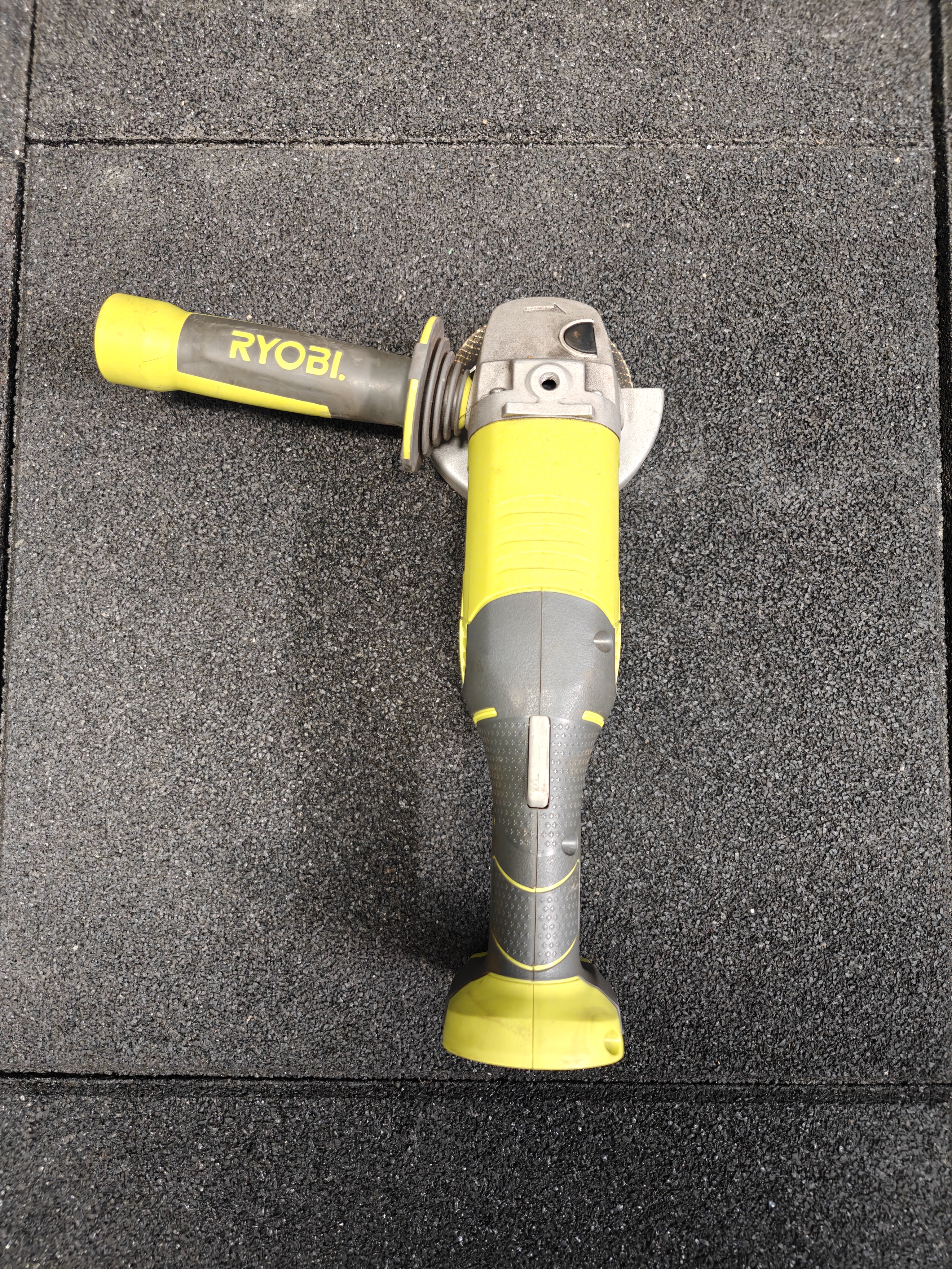 Vinkelslip ryobi r18ag