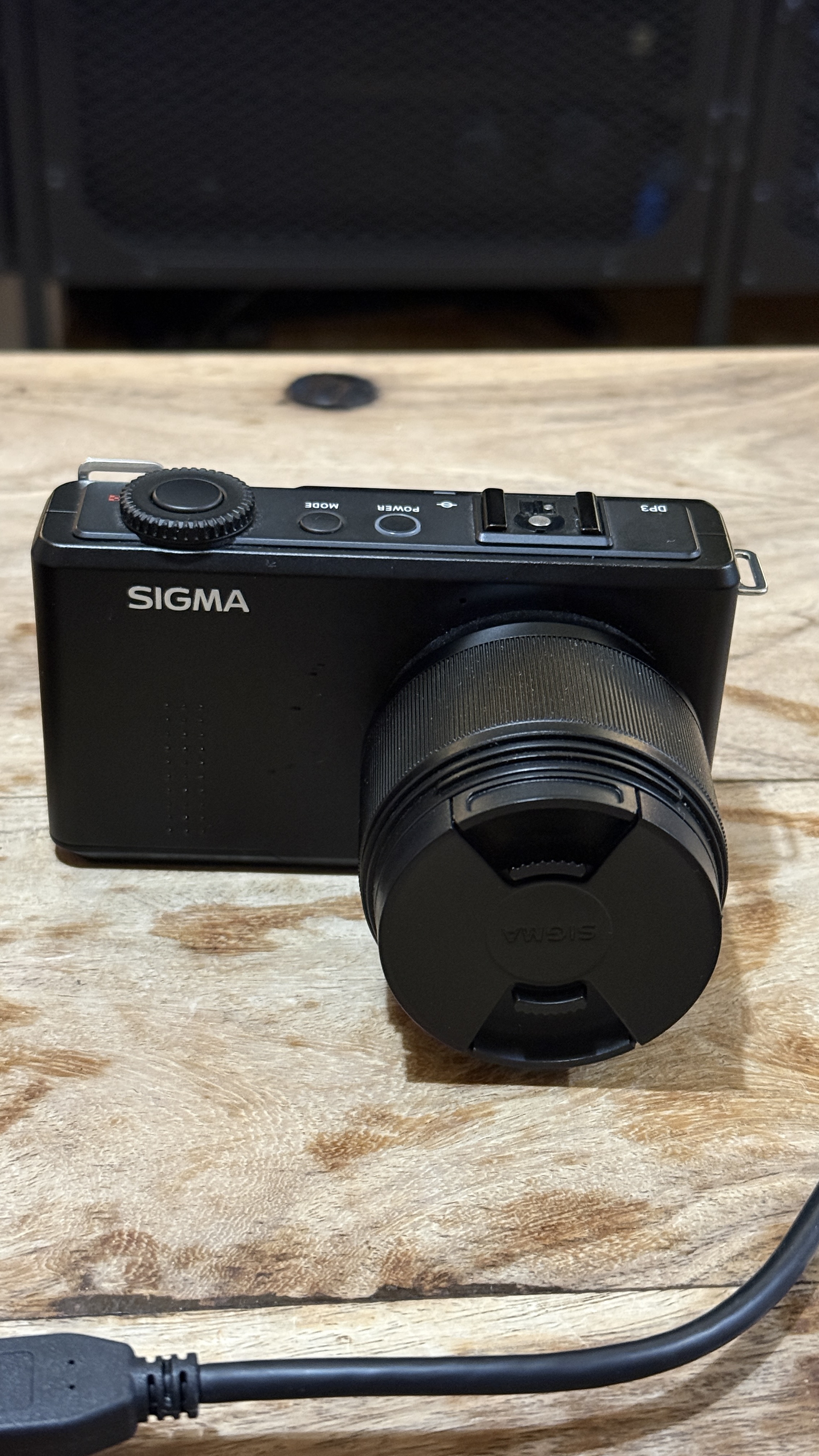 Sigma dp3 merrill - foveon sensor.
