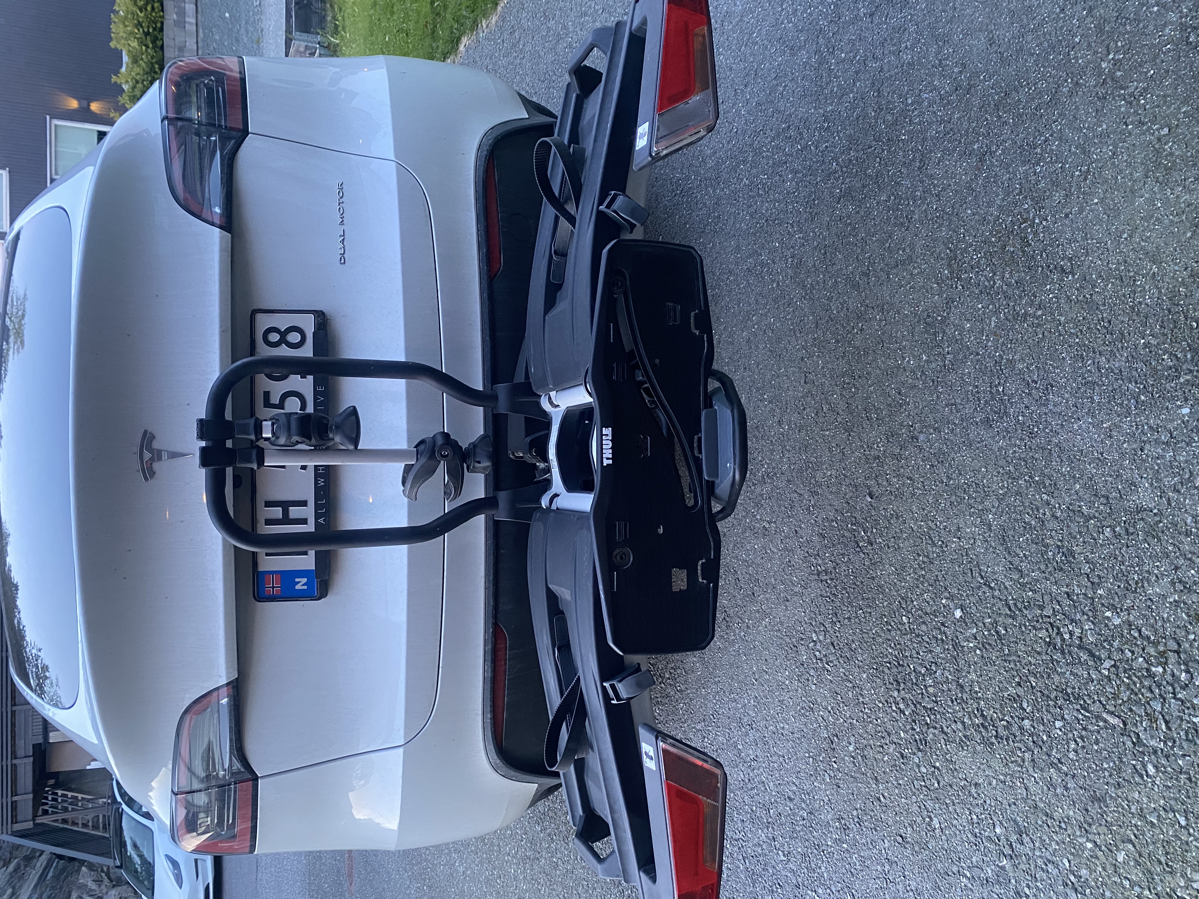 Thule easyfold xt 2 «fix-4-bike»