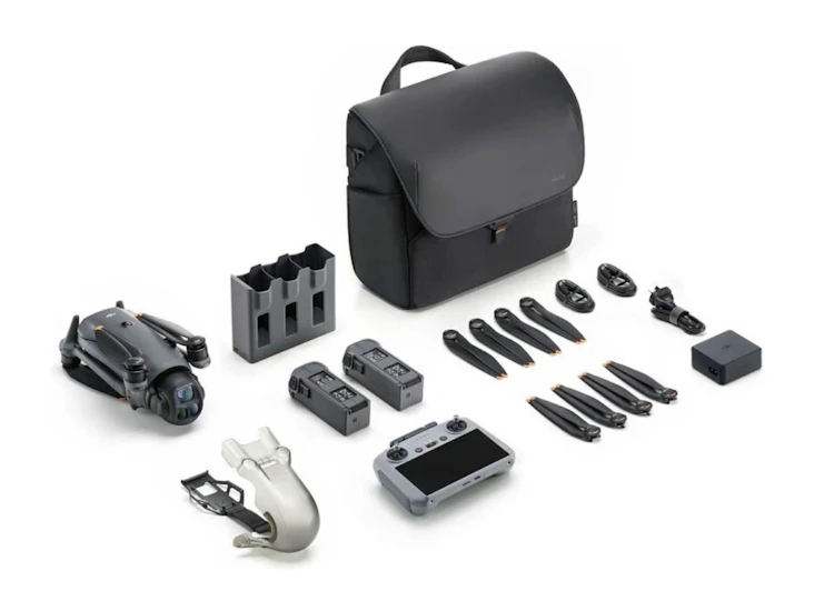 Dji mavic 4 pro fly more