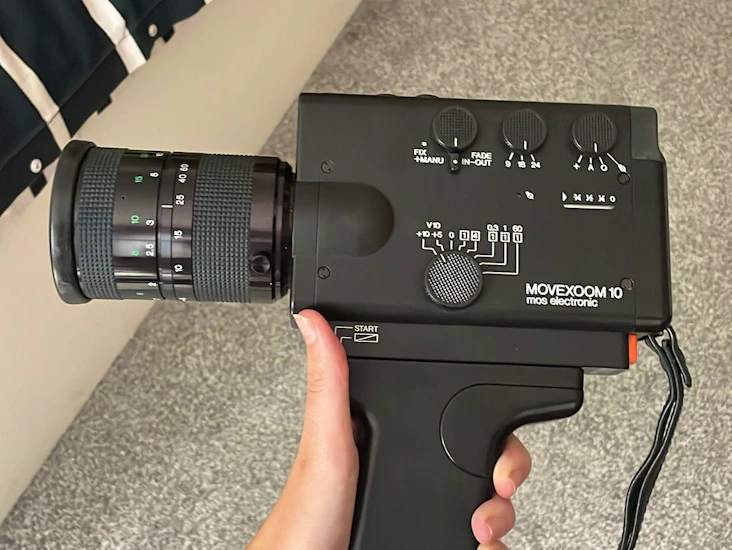 Afga movexoom 1o mos electronic super 8 camera