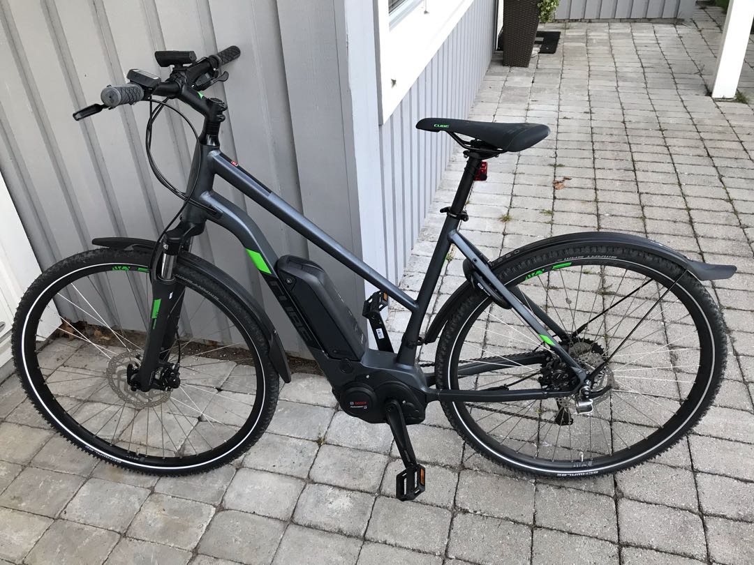 Lej Elcykel Cube Cross Hybrid Pro 400 fra Johan W Getinge Halmstad for 129 200 SEK dag