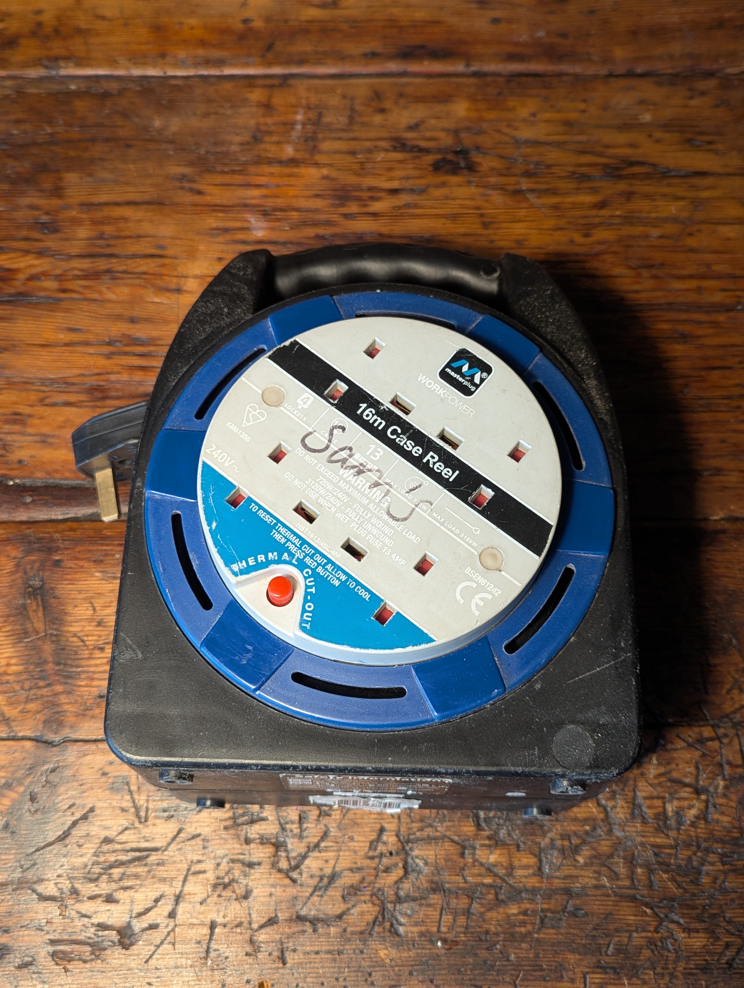 Mains extension drum