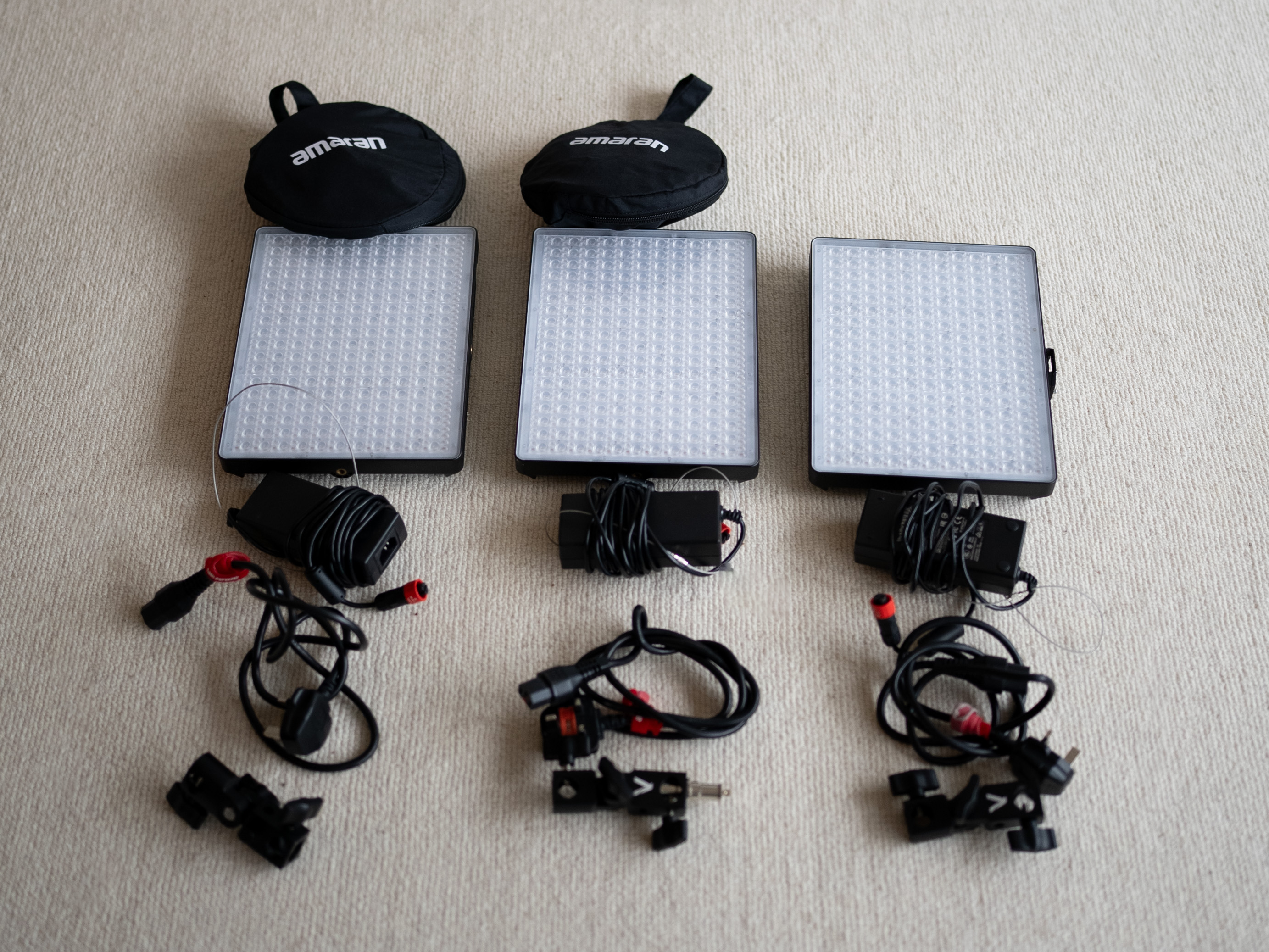 Amaran p60c rgb led panel (3-light kit)